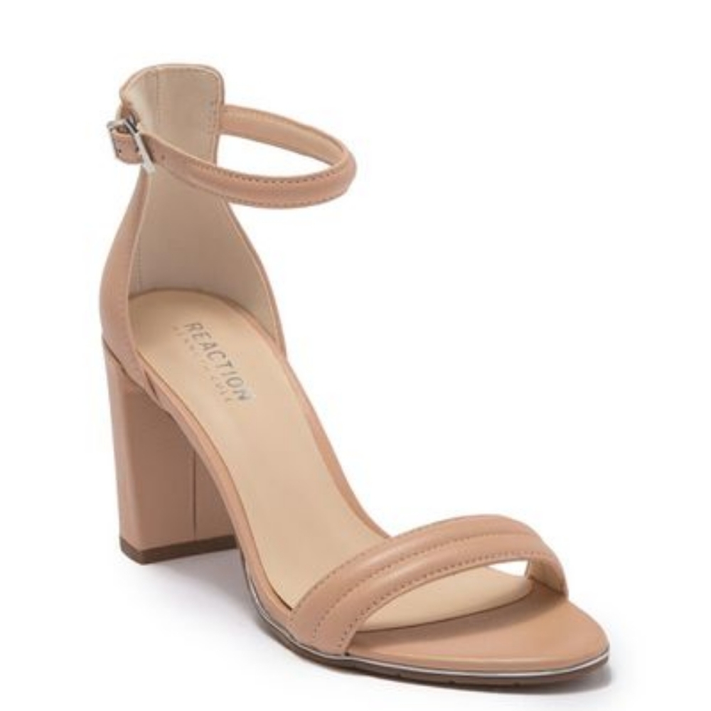 Kenneth Cole Reaction Lolita nude heels